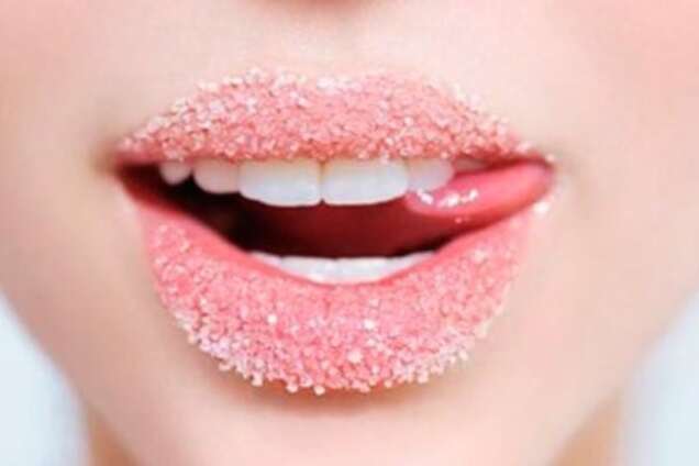 Топ-7 необычных применений сахара для красоты