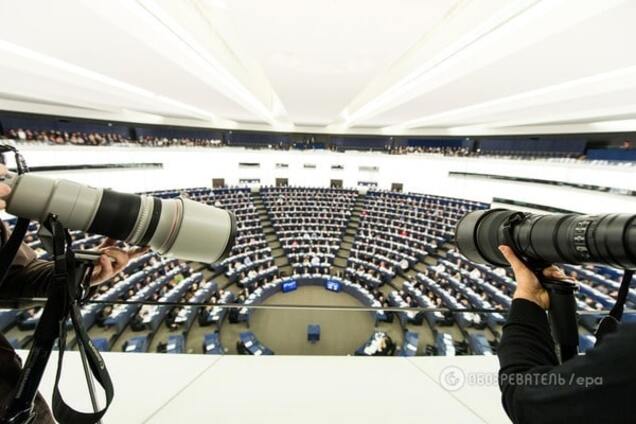 Порошенко: Европарламент поддержал деоккупацию Крыма в формате 'Женева+'
