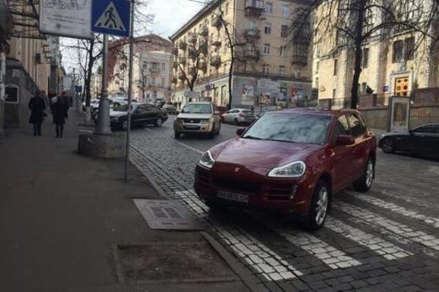 Трепещи, автохам: в Украине создадут единую базу 'героев парковки'