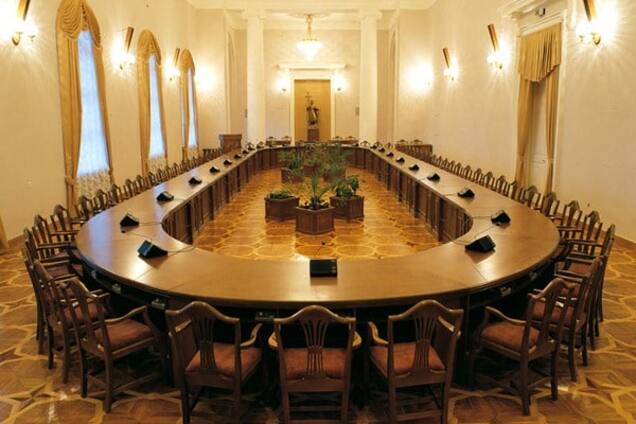 У Порошенка назвали терміни переформатування Кабміну