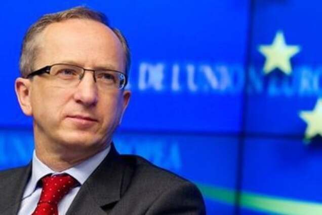 Судьба Кабмина: Порошенко позвал для обсуждения послов стран G7 - Томбинский