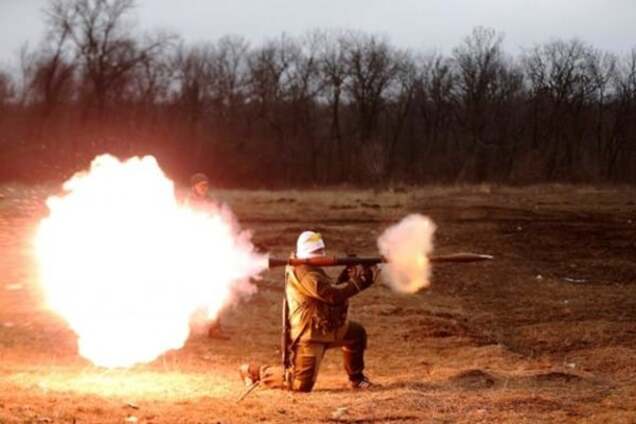 Атака террористов: Донбасс накрыли огнем из гранатометов
