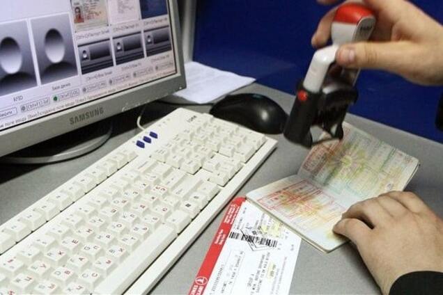 Прокаженным – карантин: Раде предложили отменить безвизовый режим с Россией