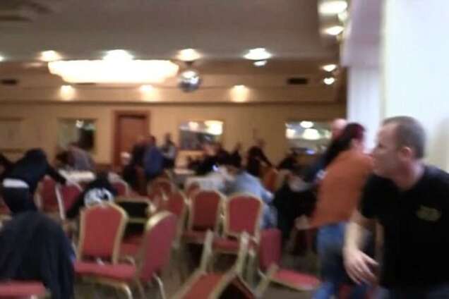 'Труп и хаос'. Появилось шокирующее видео расстрела на боксерском вечере в Ирландии