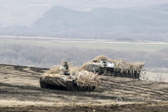 На Донецк движется колонна военной техники - активист