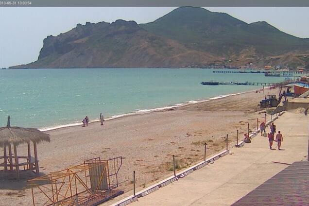 'Без отдыхающих мы все умрем': жители Крыма забили тревогу