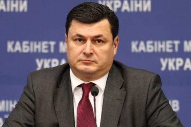 Резать по живому: 'Народный фронт' отказывается выполнять требования Квиташвили