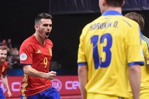 Україна програла Іспанії битву за краще місце в плей-офф чемпіонату Європи 2016