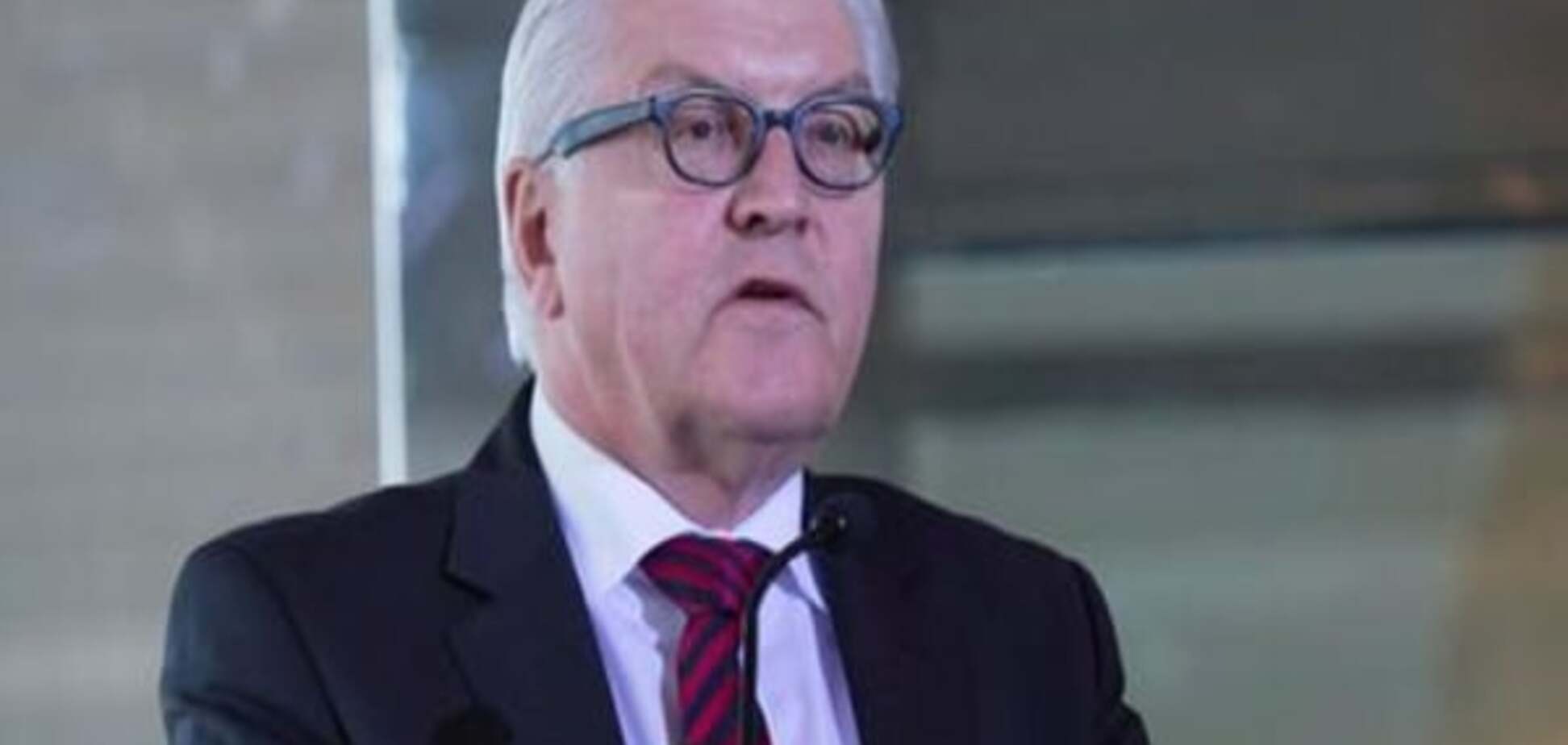 Штайнмаєр: Запуск ракети Пхеньяном не повинен залишатися без 'відчутних наслідків'