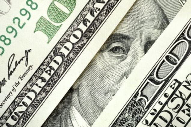 Он улетел, но обещал вернуться: экономист оценил шансы удешевления доллара