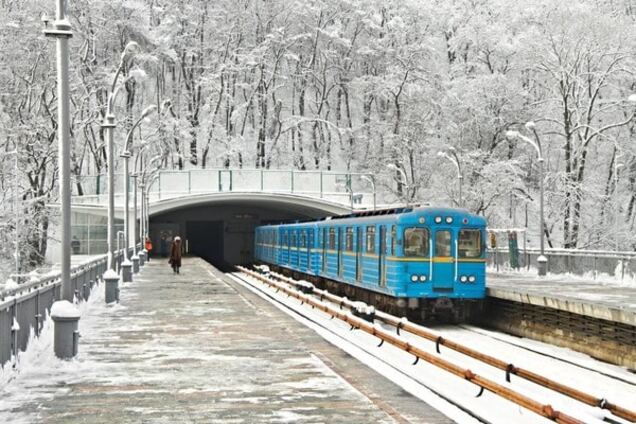 Не хватает: в киевском метро снова заговорили об убытках и 'правильной цене проезда'