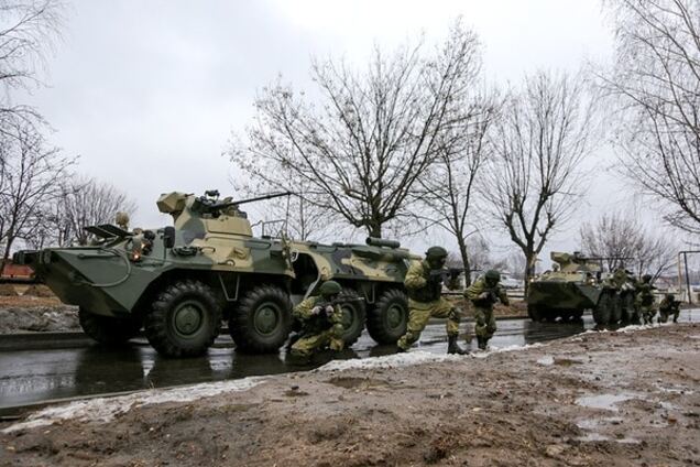 Чего ждать: эскалация на Донбассе и полная боеготовность российской армии на границе с Украиной