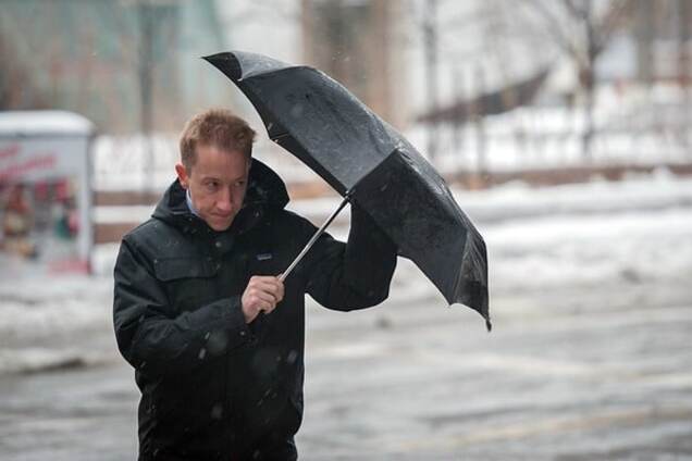 В Украине объявили штормовое предупреждение на 9 февраля