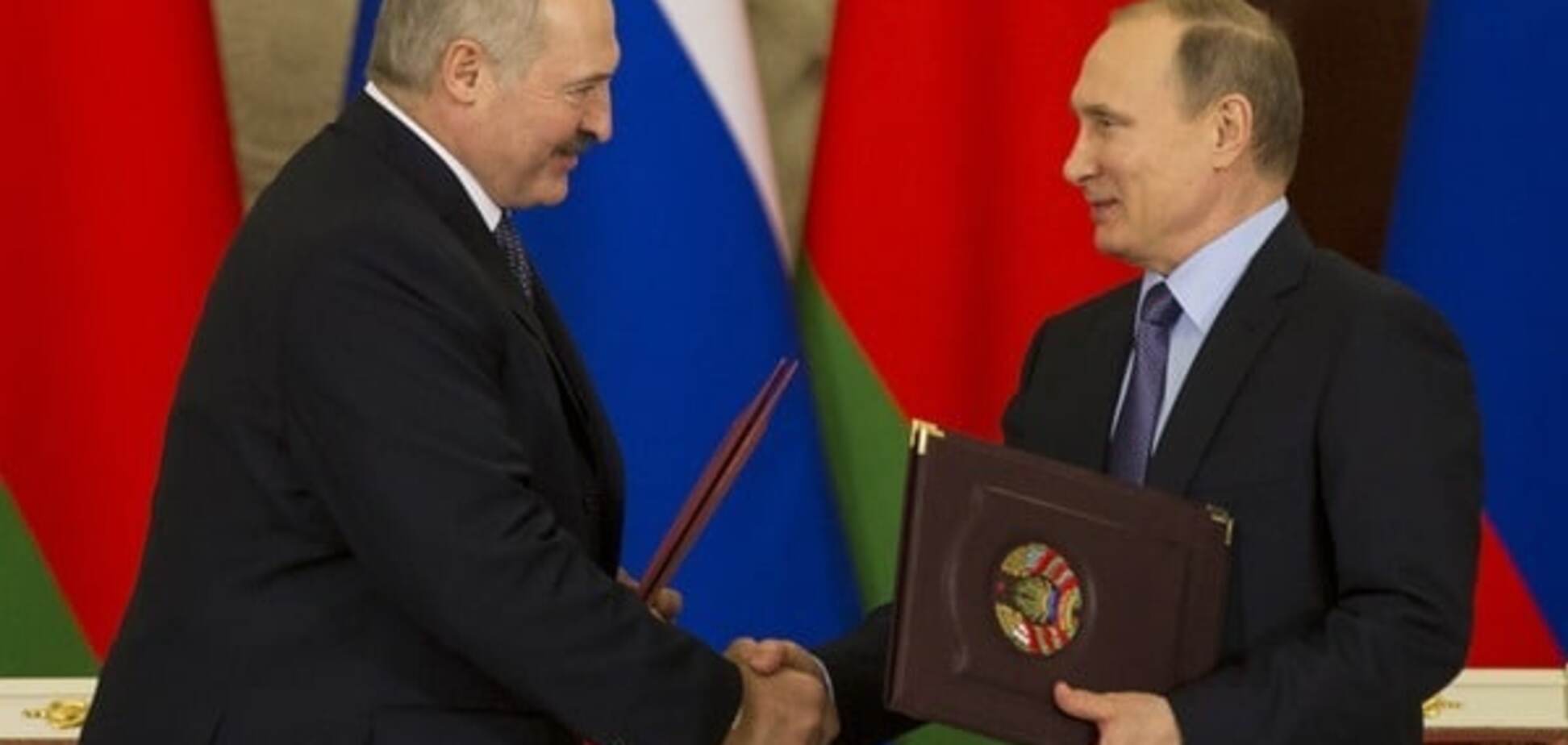 Своїх не кинули: Лукашенко умовив Путіна допомогти білоруській економіці 