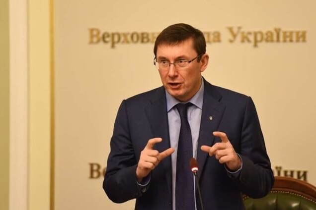 Луценко заявил о 100%-м кризисе коалиции и Кабмина