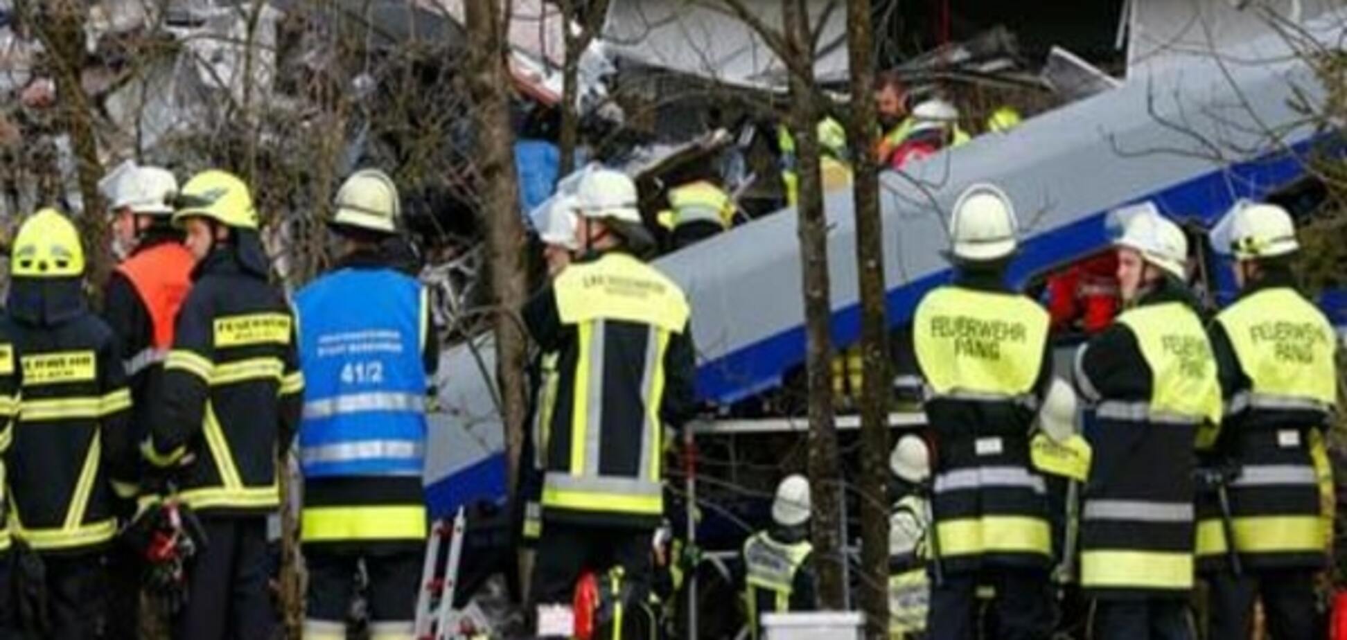 Зіткнення потягів у Баварії: кількість загиблих зросла до восьми осіб