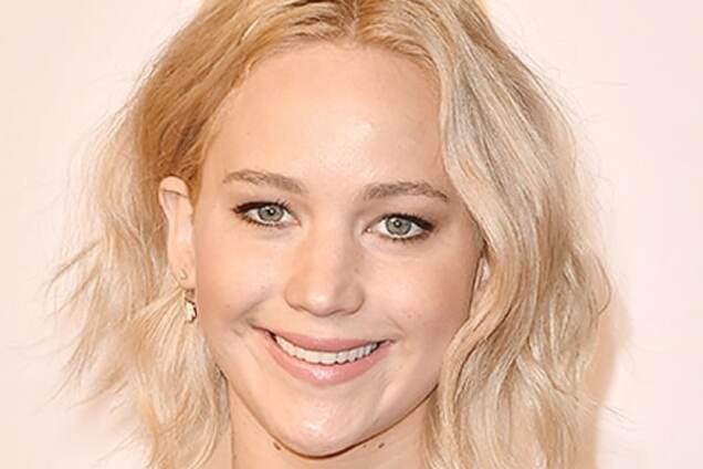 Дженнифер Лоуренс похудела накануне 'Оскара 2016': опубликовано фото