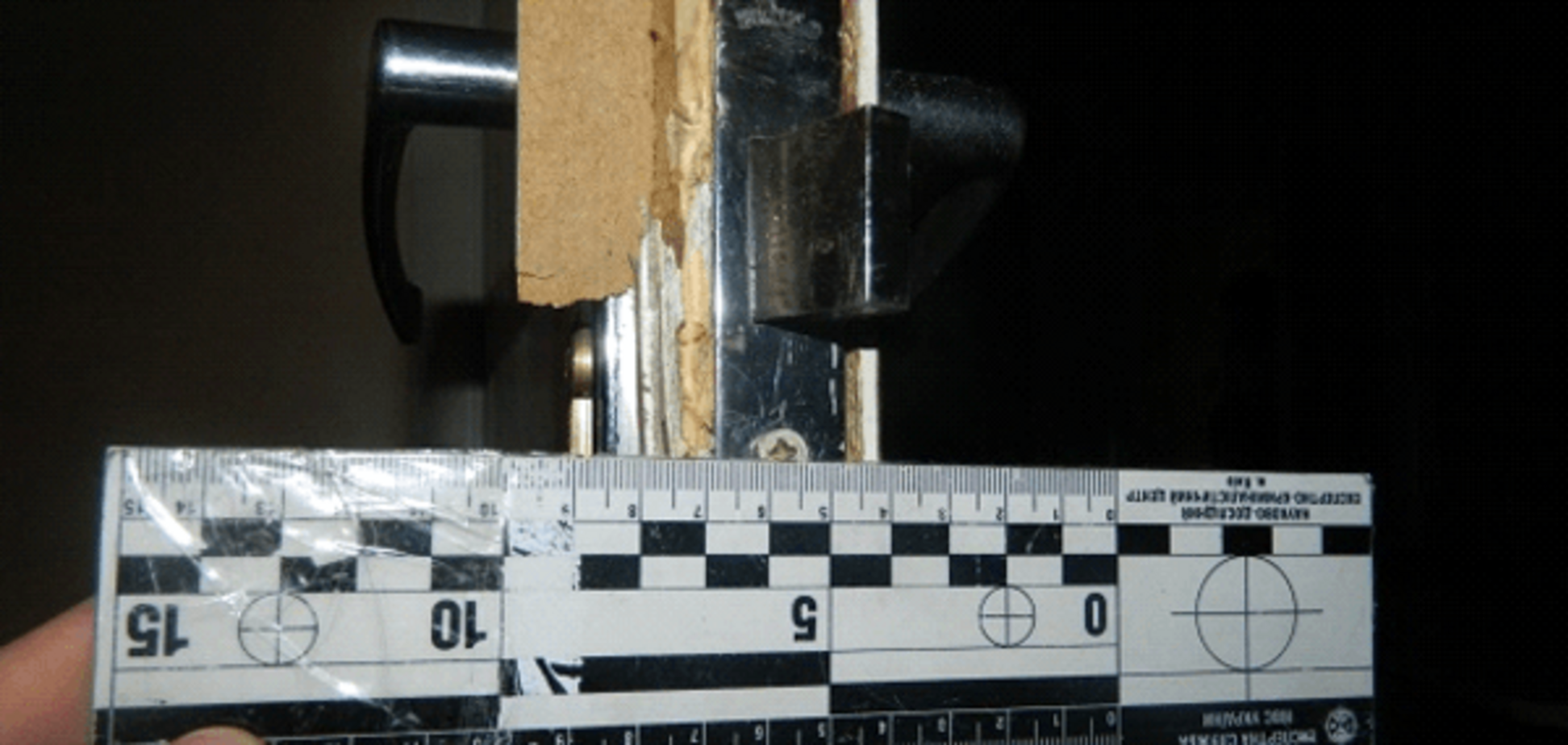 В Киеве совершен налет на предприятие по производству протезов: опубликованы фото