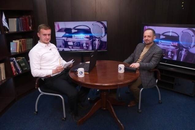 На переговоры в Минске террористы приезжают на машинах посольства РФ - Безсмертный