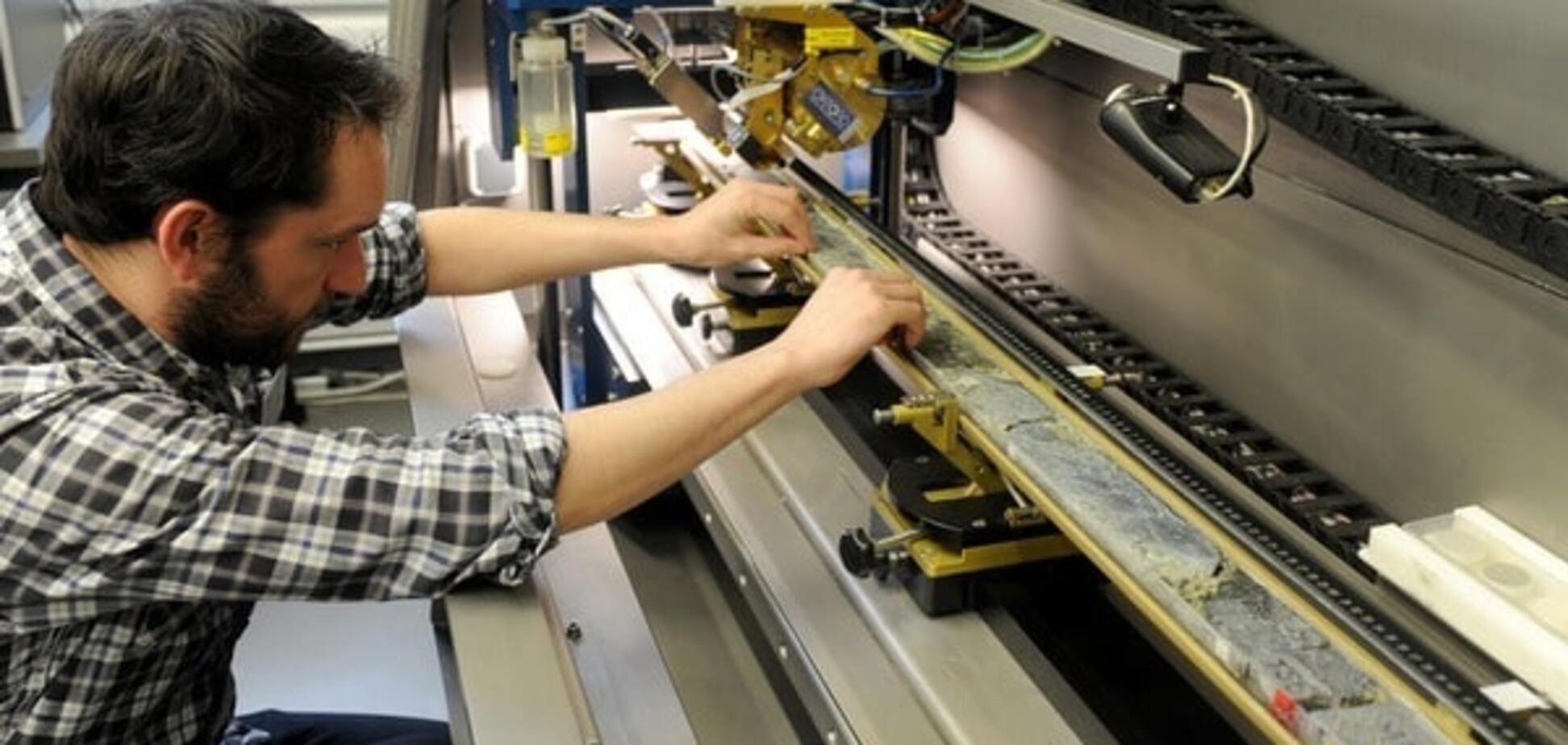 Ученые смогли провести телепортацию на небольшие расстояния