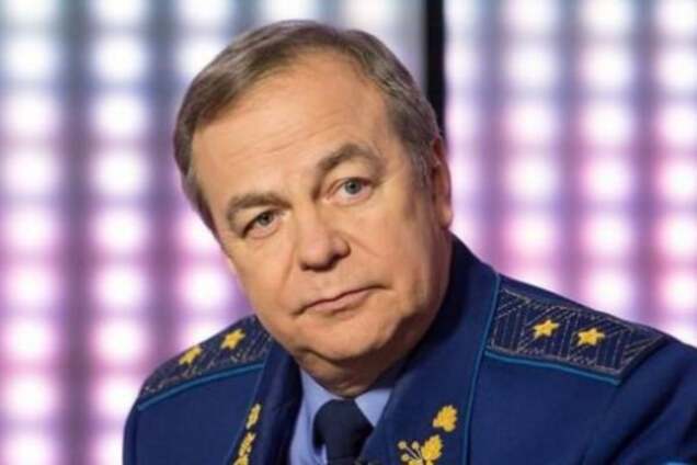 Де гармати: генерал Романенко пояснив 'зникнення' важкого озброєння на Донбасі