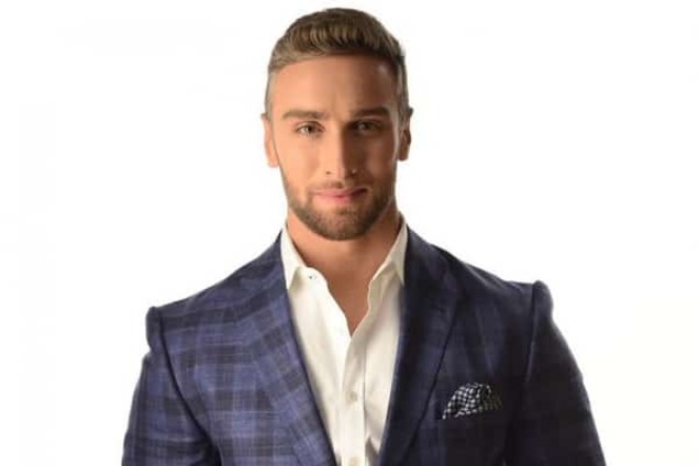 'Холостяк-6': в сеть попало фото Иракли Макацария с девушкой в свадебном платье