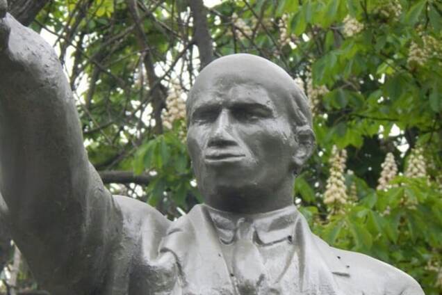 Уже не Ленин: в сети показали, как в Краснодарском крае реставрировали 'вождя'