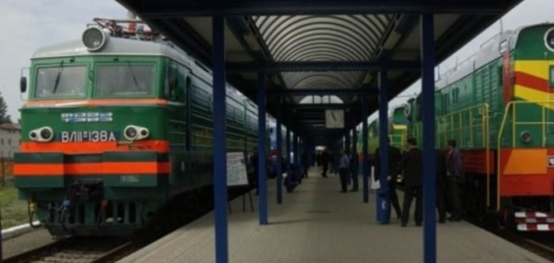 Символічний гудок: 'Укрзалізниця' провела акцію на підтримку Надії Савченко