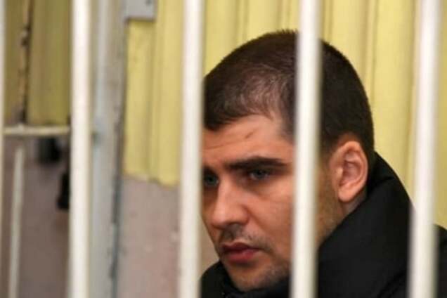 Росія заборонила кримському активісту відправляти листи з в'язниці