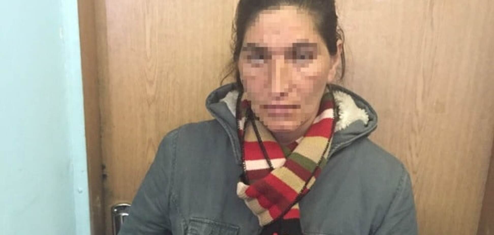 В Киеве в маршрутке задержали трех воровок