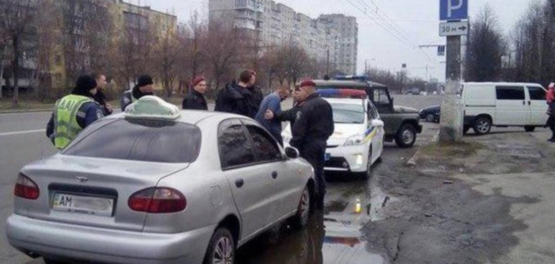 Перед законом все равны: в Житомире патрульные остановили пьяного копа из Киева