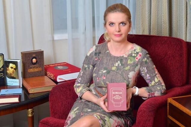 'Історія Заповіту': иностранные послы снялись в уникальном фотопроекте о Шевченко