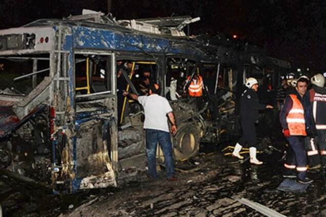 Жахливий теракт в Анкарі: кількість постраждалих зросла до 125, жертв - до 34