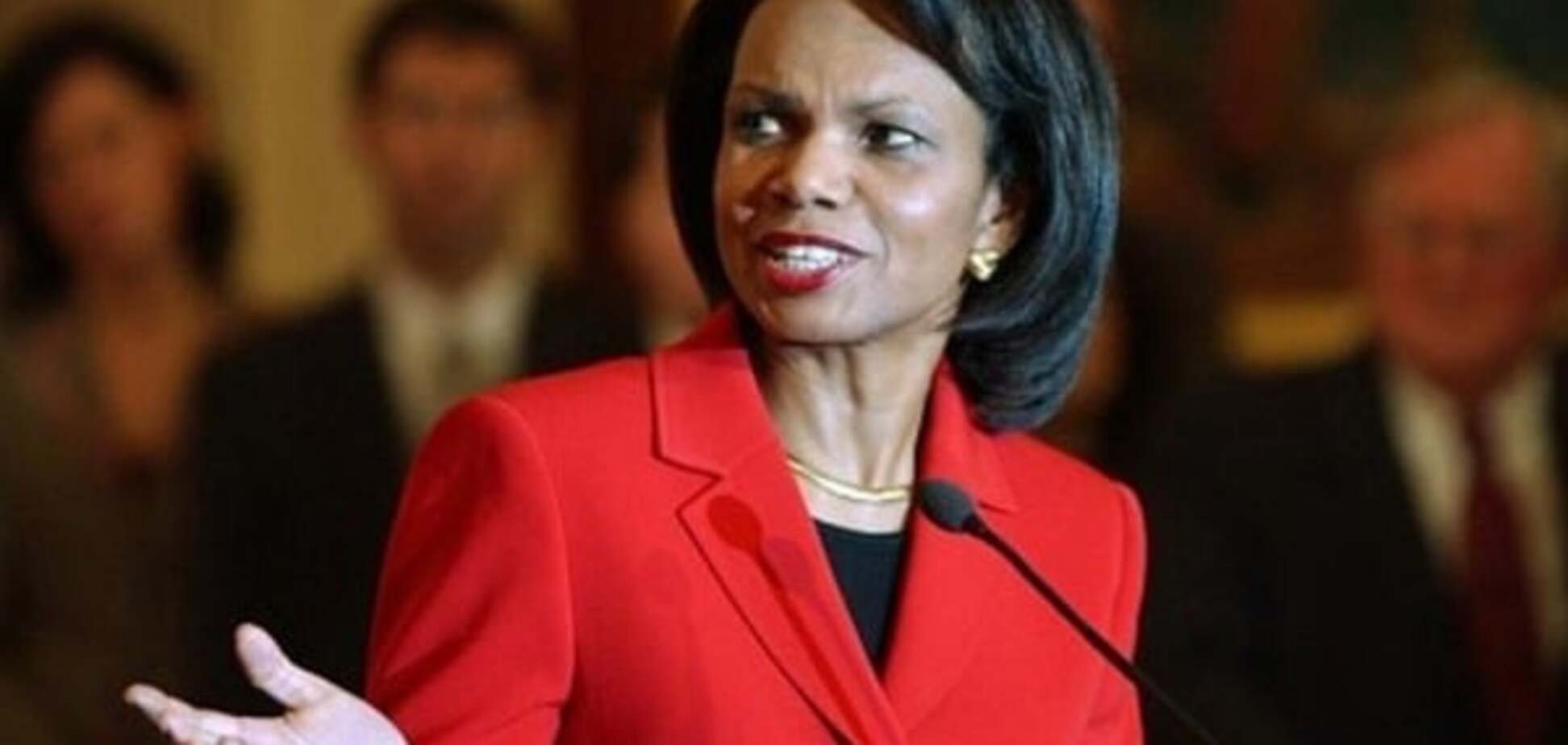 США должны помочь Украине защититься - Кондолиза Райс