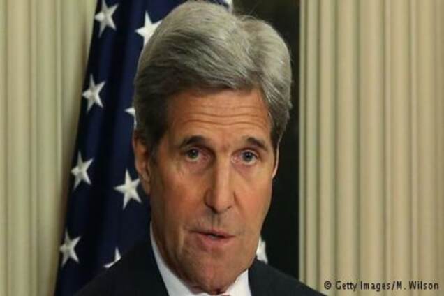 Керрі: Росія має вибір між подальшими санкціями Заходу та виконанням Мінська