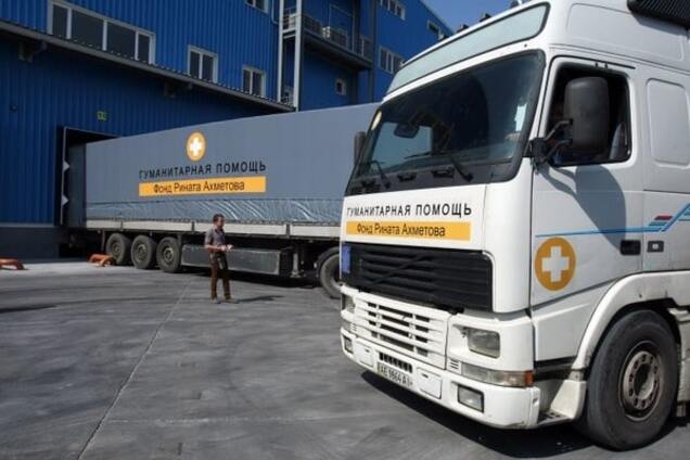 Штаб Ахметова в течение недели доставит 100 фур помощи на Донбасс