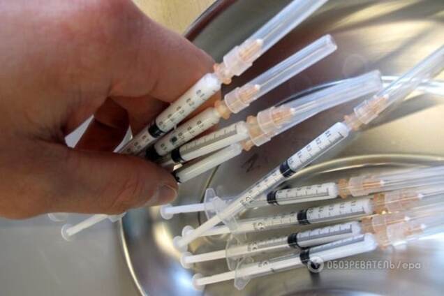 Министерство смерти: детей и дальше вакцинируют по схемам Богатыревой