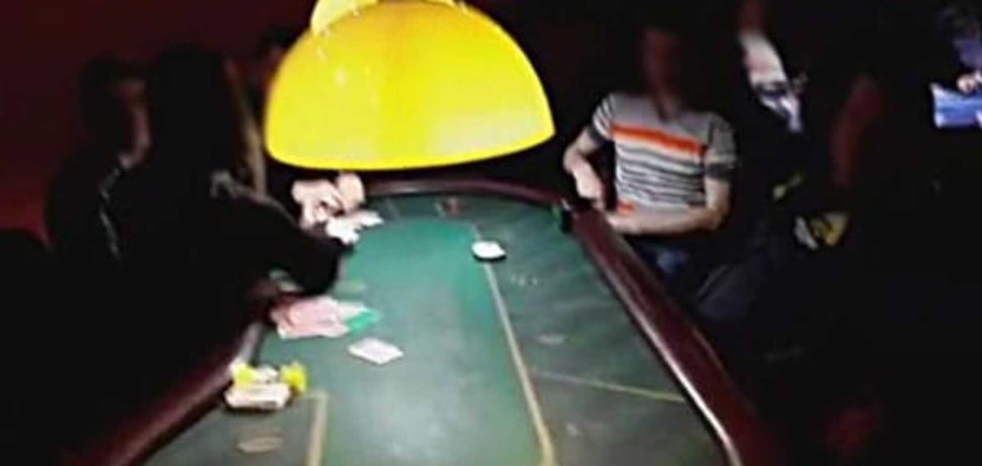 В Киеве накрыли казино на Окружной