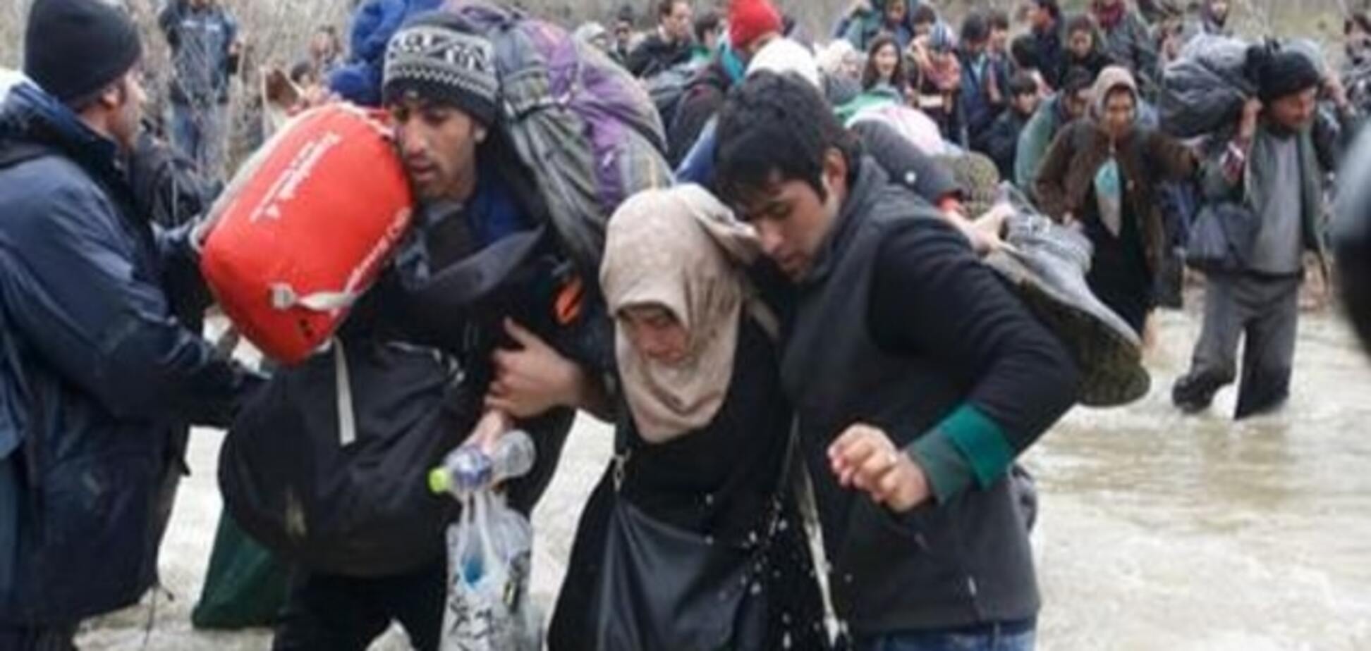 Македонська армія зупинила біженців, які потрапили в країну з Греції