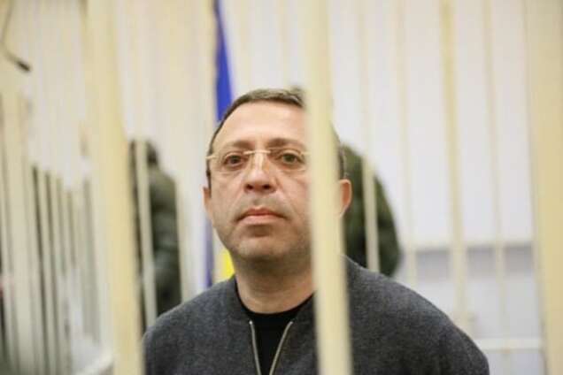 Новая причина: суд над Корбаном перенесли