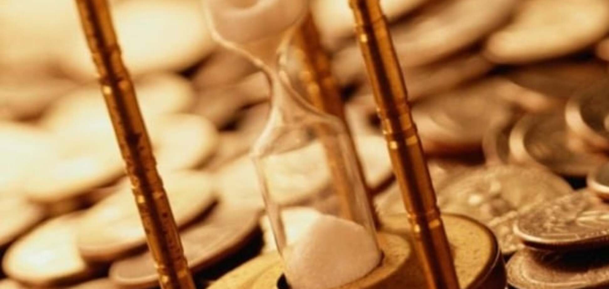 Надувая щеки: как правительства Украины тратили деньги, которых не было