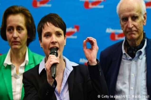 Політики у Берліні: успіх правих популістів - випробування для демократії