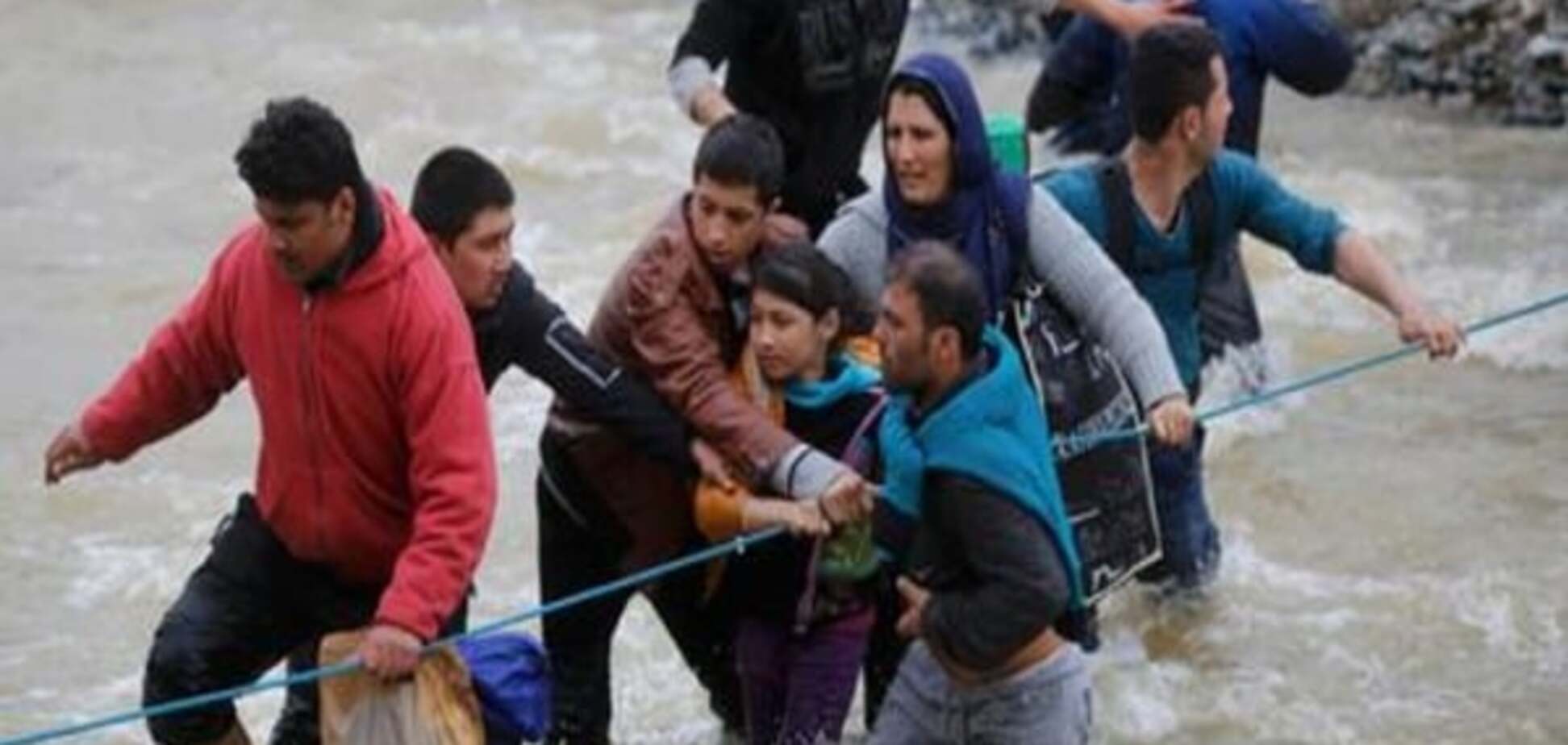 Уряд Греції вважає прорив біженців до Македонії спланованою акцією