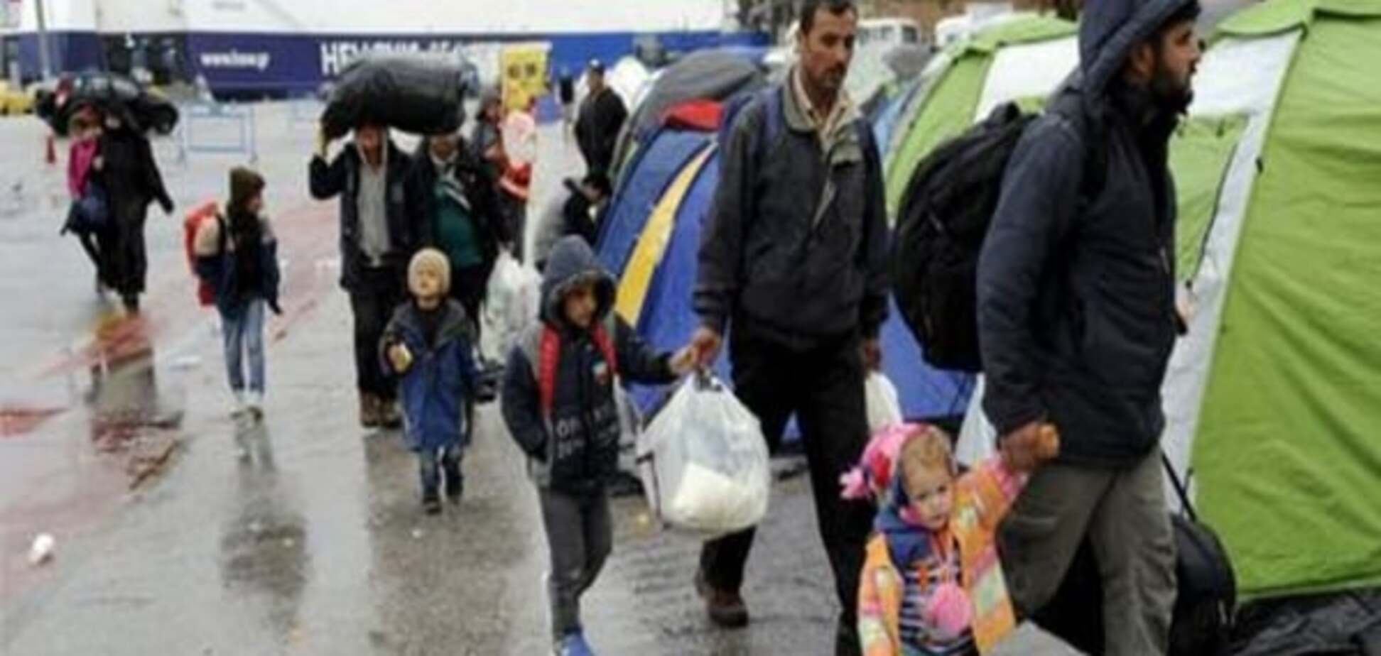 Страны ЕС 'закрывают двери': тысячи беженцев могут на годы застрять в Греции