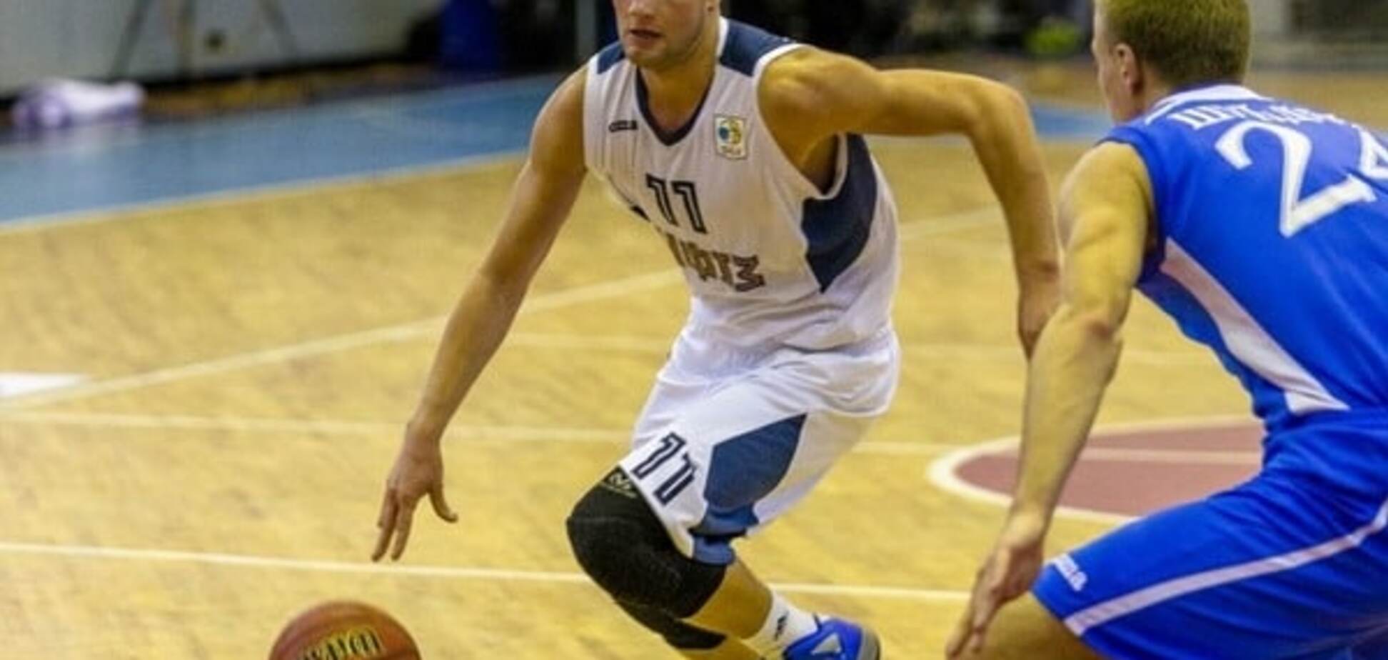 'Динамо' уверенно выиграло в чемпионате Украины