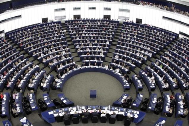 В Европарламенте хотят получить право увольнять украинских министров
