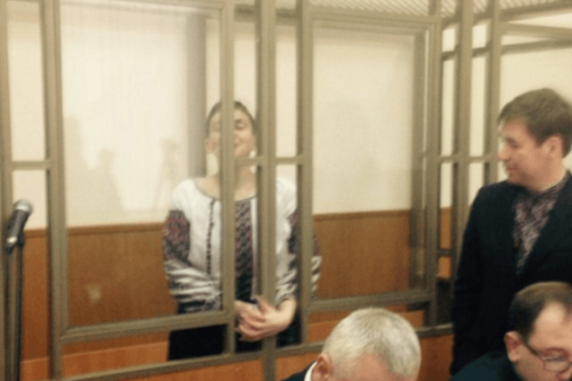 Битва за Надежду: Савченко и ее адвокат пришли на суд в вышиванках