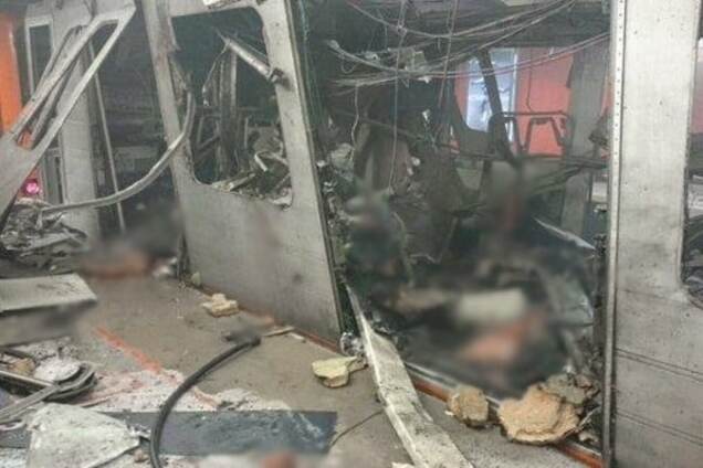 Взрыв в метро Брюсселя: появилась первая фотография с места происшествия