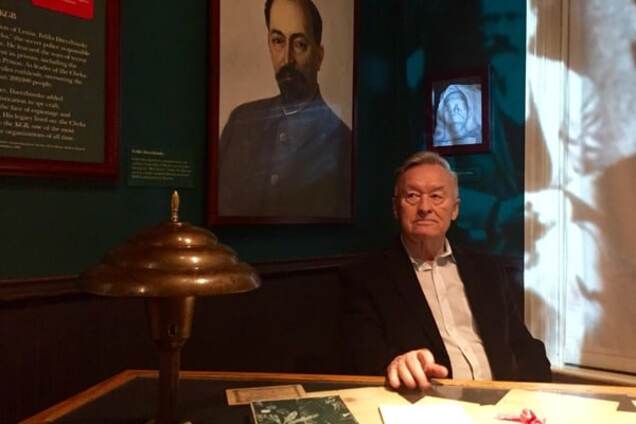 Олег Калугин