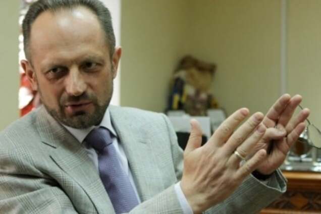 Чотири пункти: Безсмертний пояснив, що заважає домовитися в Мінську